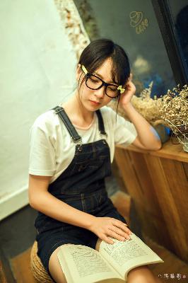 777米奇四色眼影888